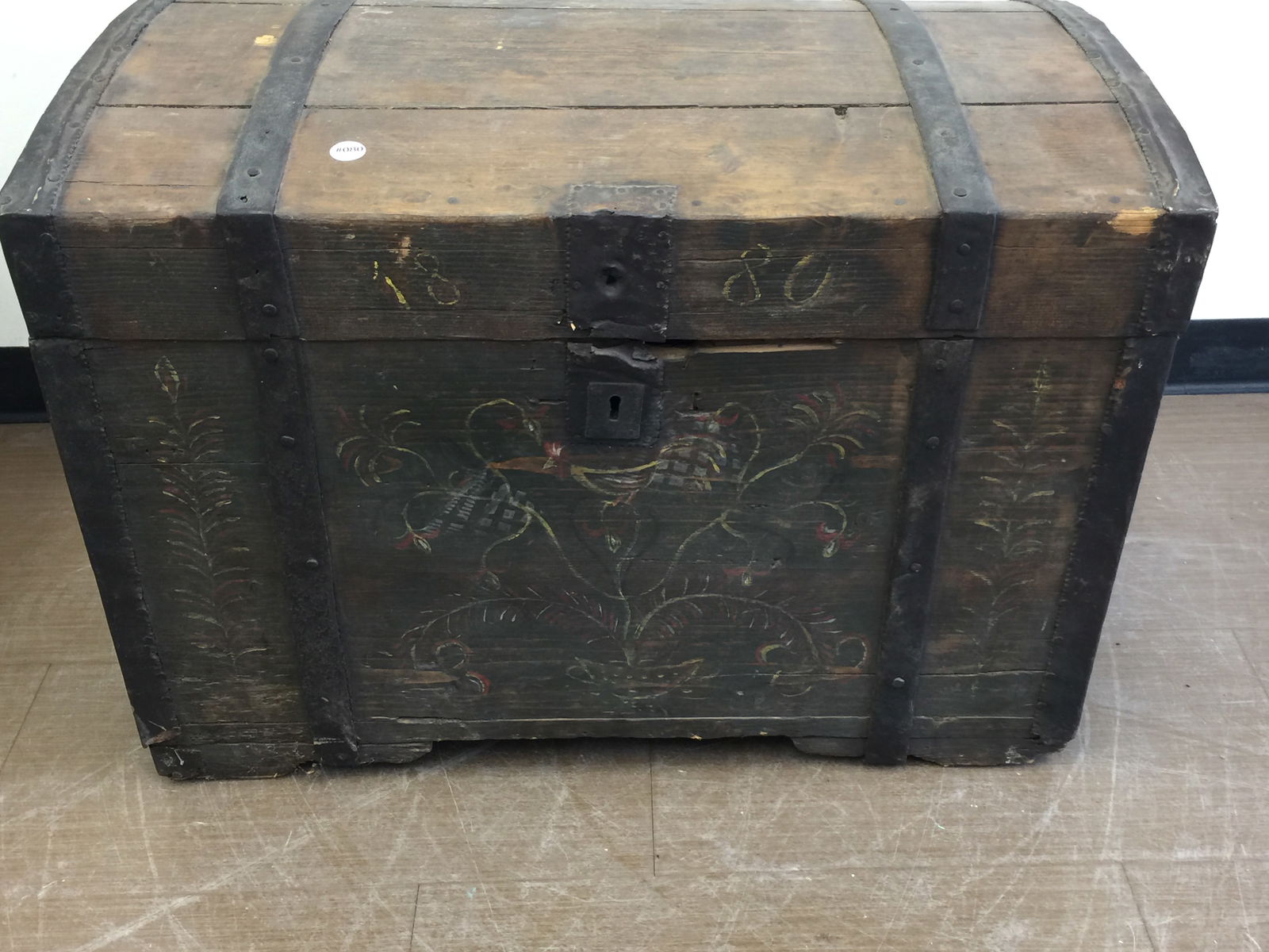 Paint Decorated Trunk (1 of 6)