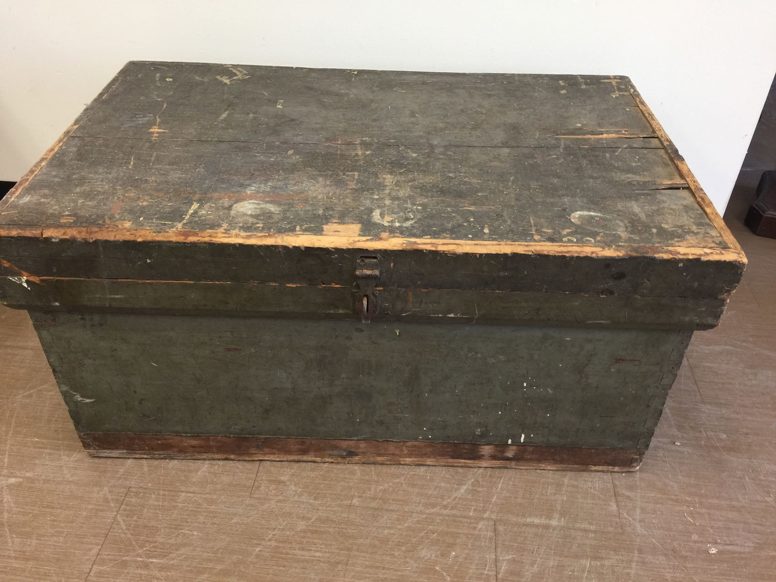 Gray Painted Tool Chest: 39"x24"x19".