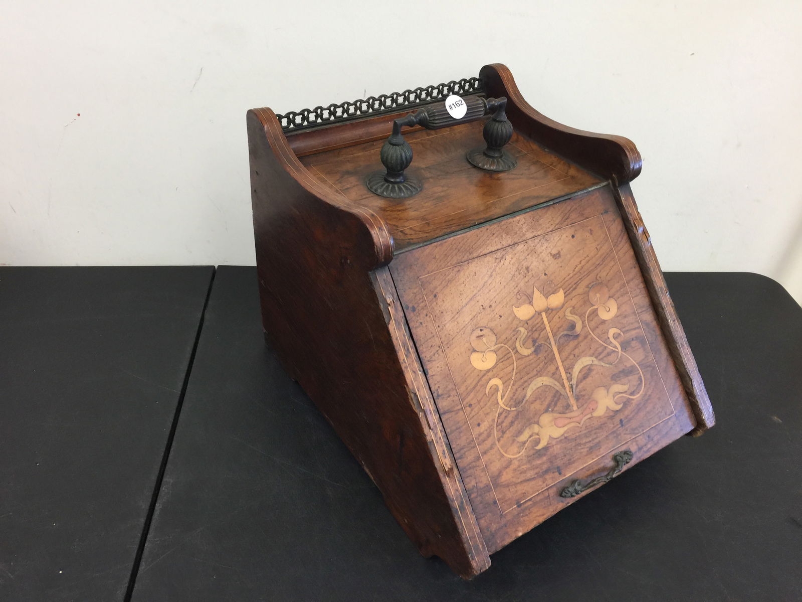 Antique Inlaid Coal Scuttle (1 of 5)