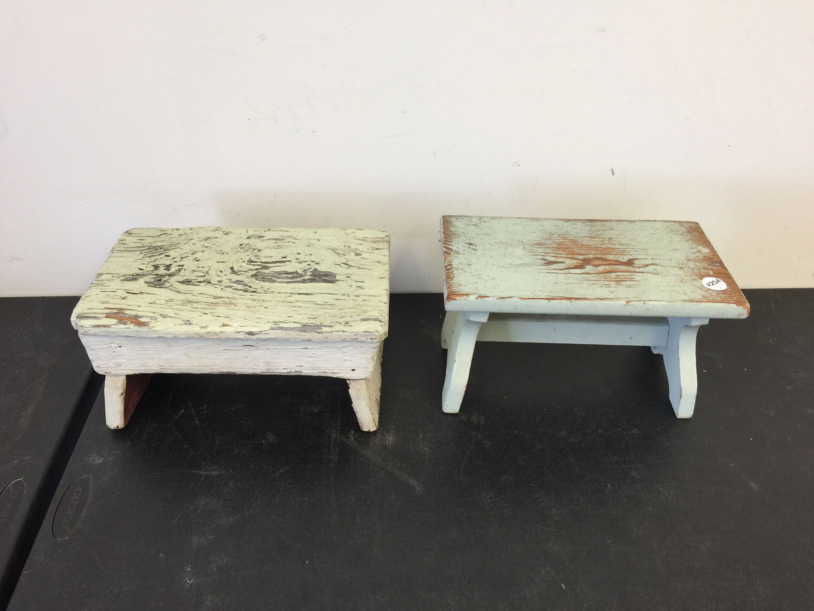 Primitive Footstools Painted (2) (1 of 3)