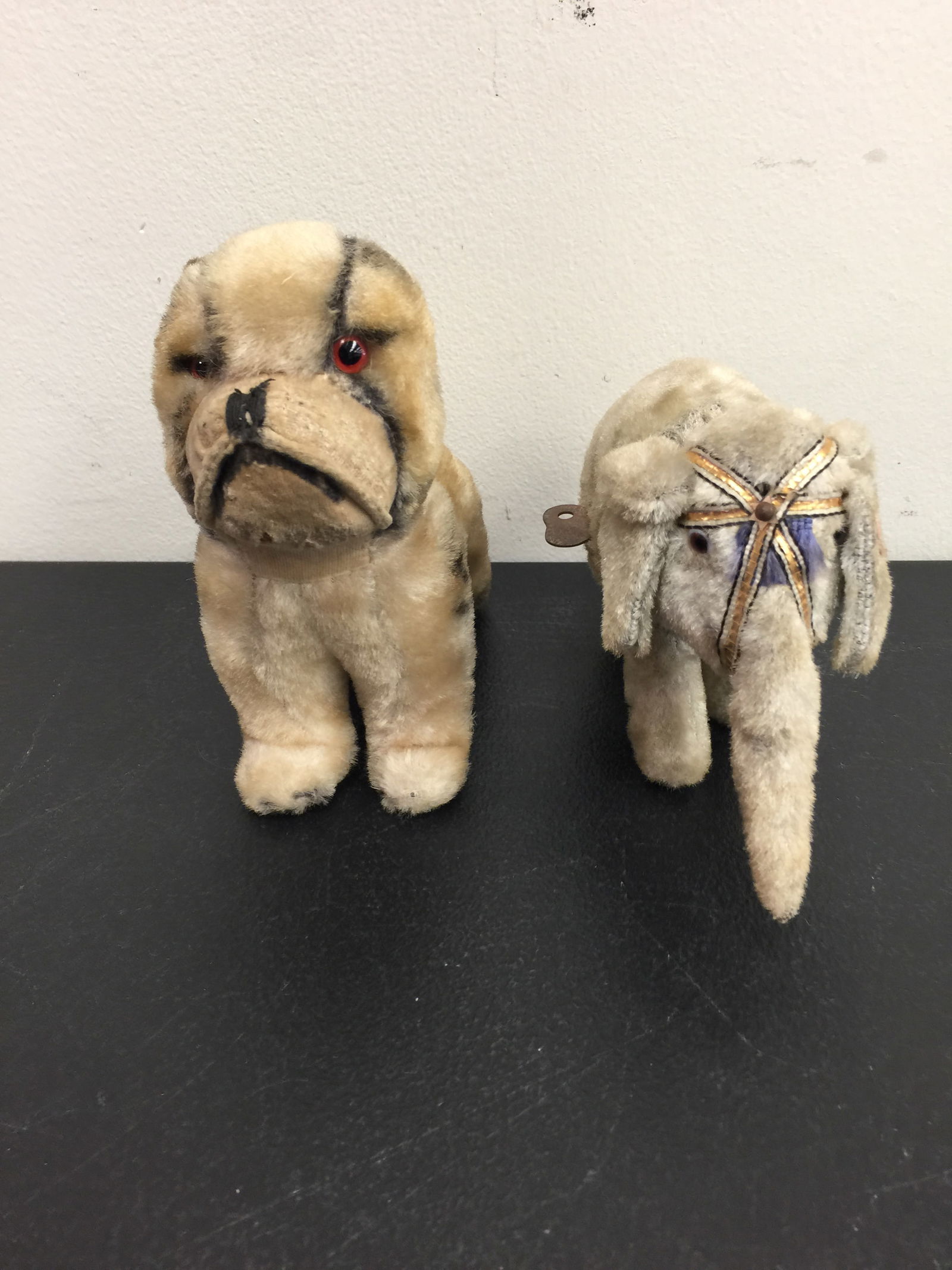 2 Vintage Toy Animals (1 of 5)
