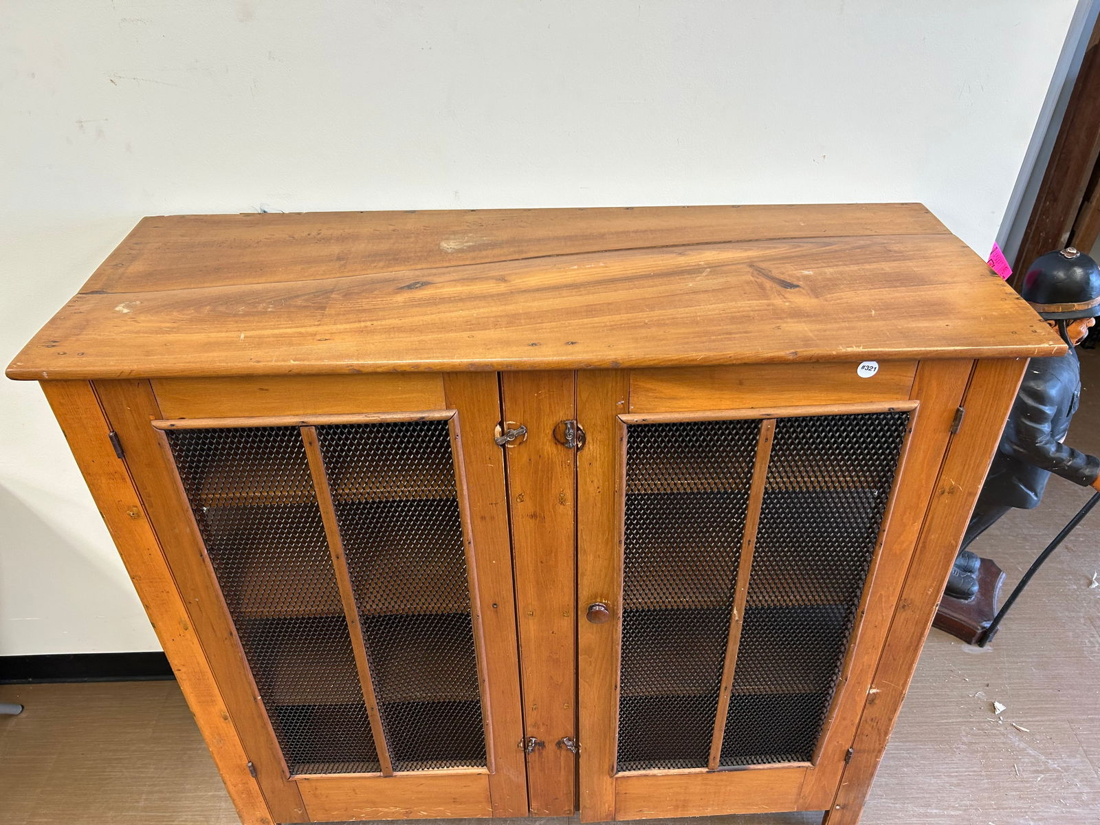 Softwood Pie Safe (1 of 5)