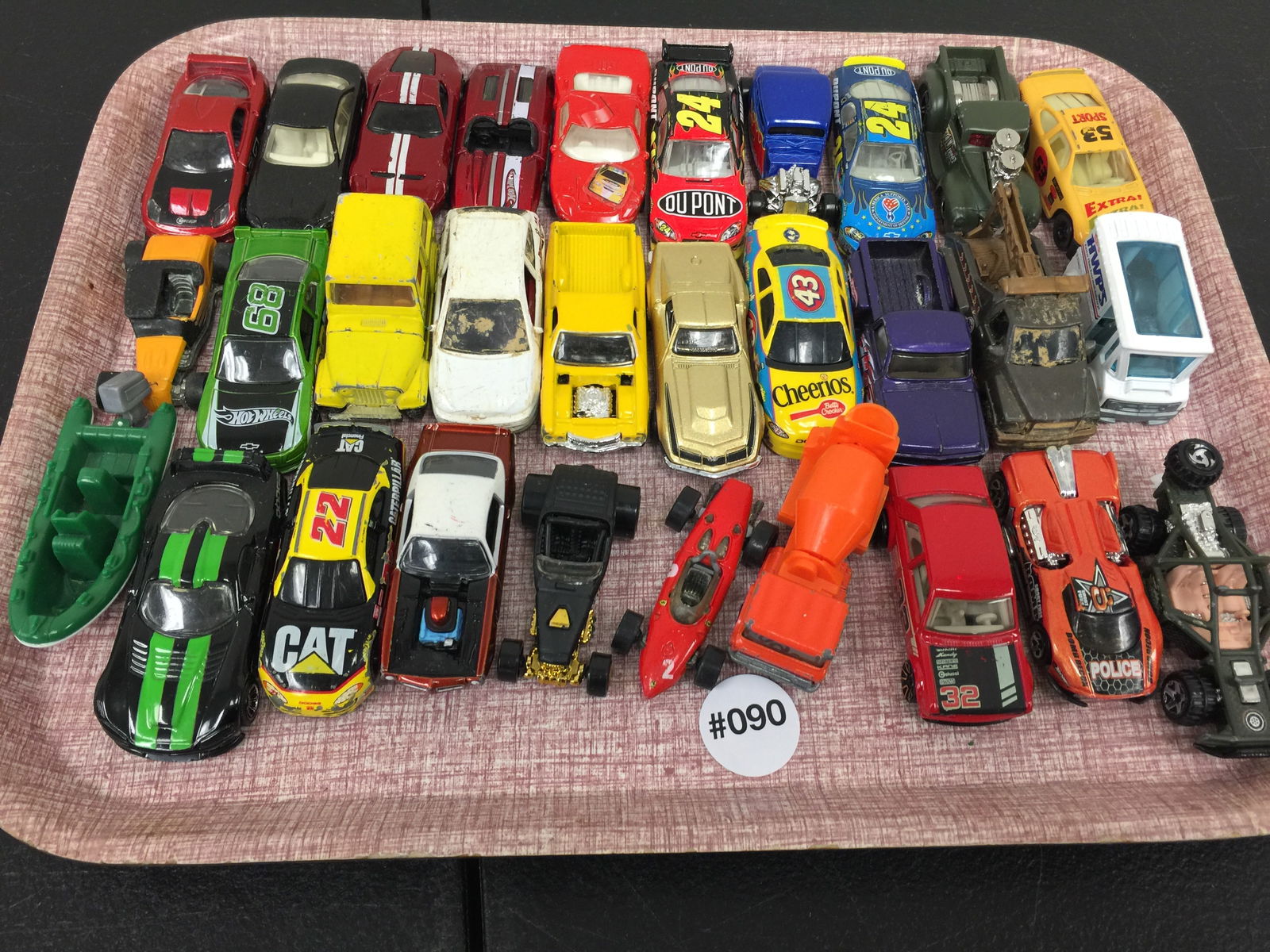 Hot Wheels Matchbox Plus (1 of 3)