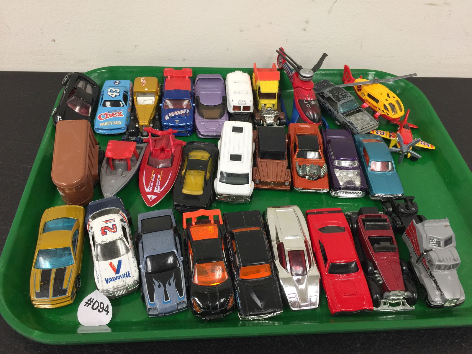 Hot Wheels Matchbox Plus (1 of 3)