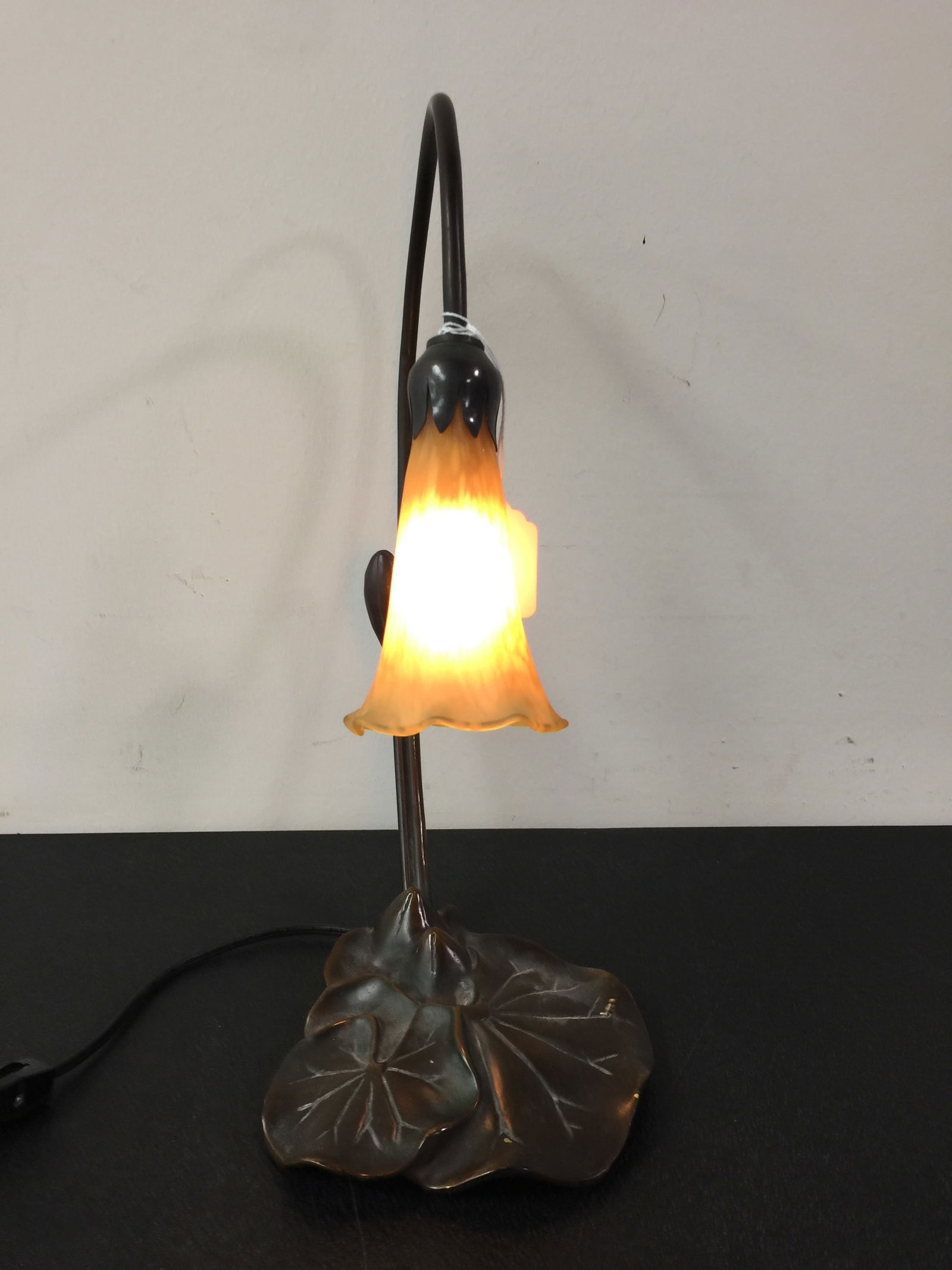 Art Glass Lamp (1 of 5)