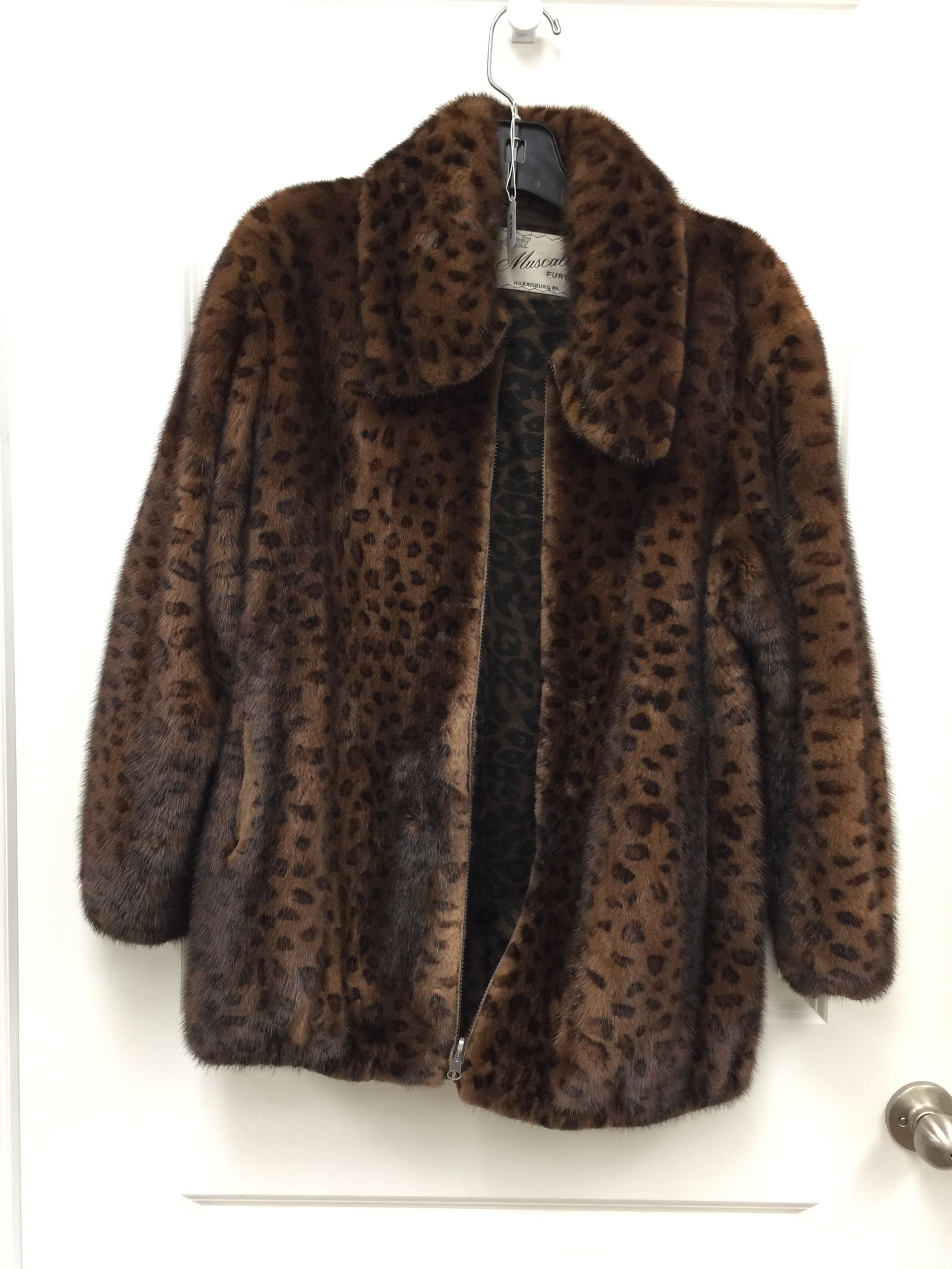 Vintage Ladies Mink Fur Leopard Print Bomber Jacket (1 of 4)