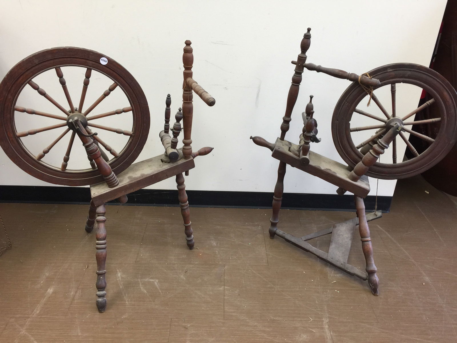 2 Spinning Wheels (1 of 4)