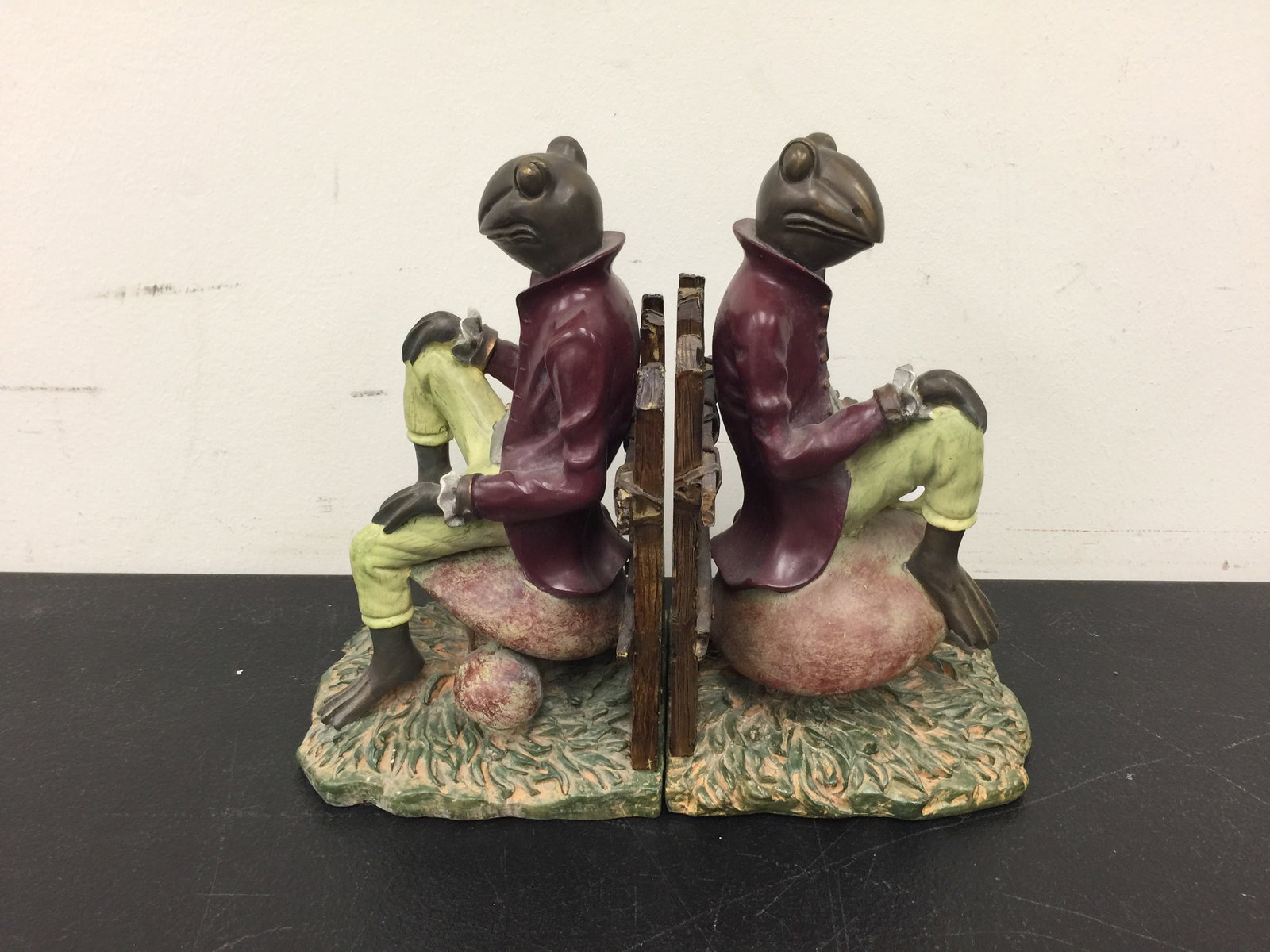 Pair of Whimsical Frog Bookends (1 of 3)