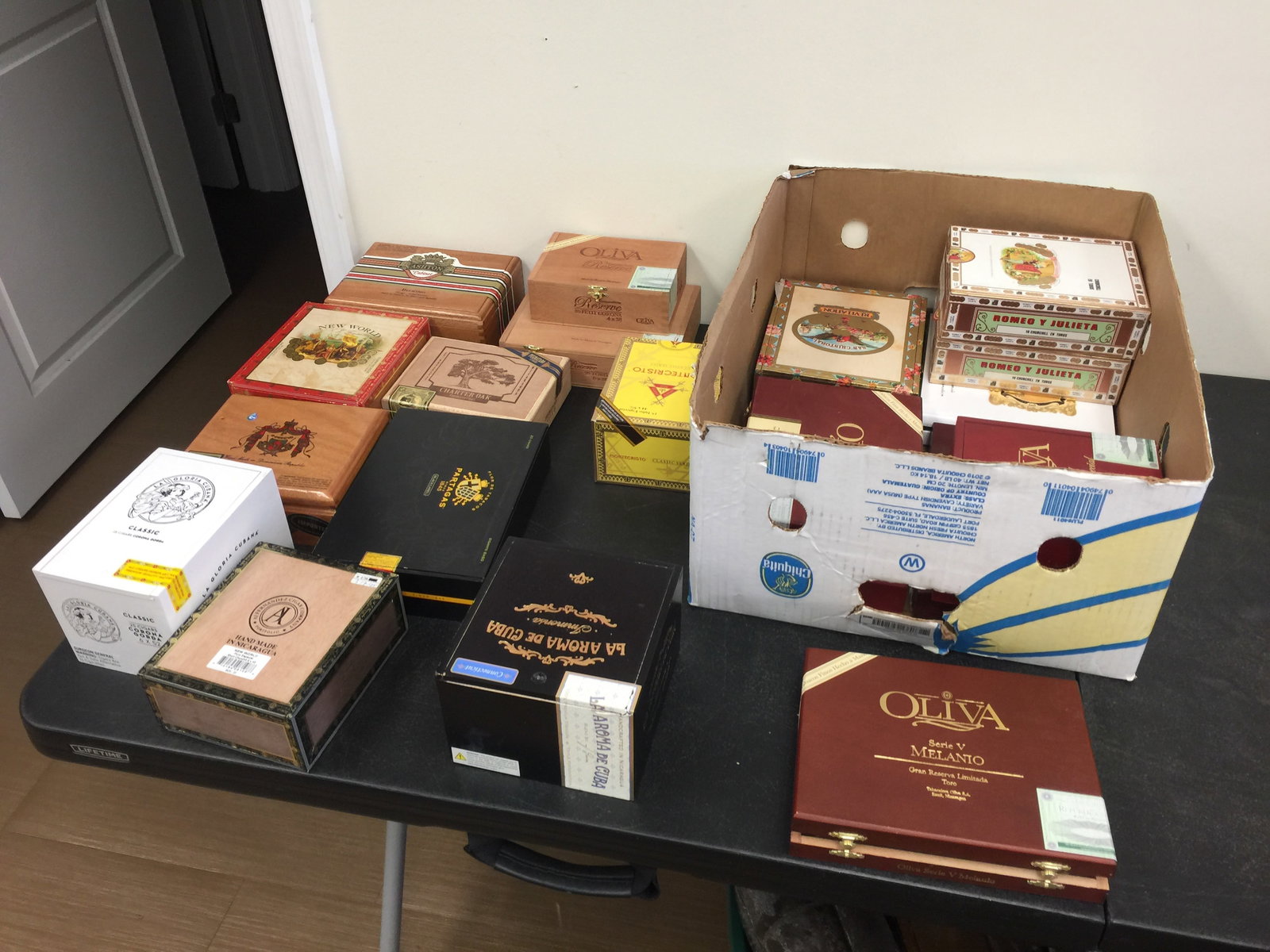 Assorted Cigar Boxes (1 of 3)