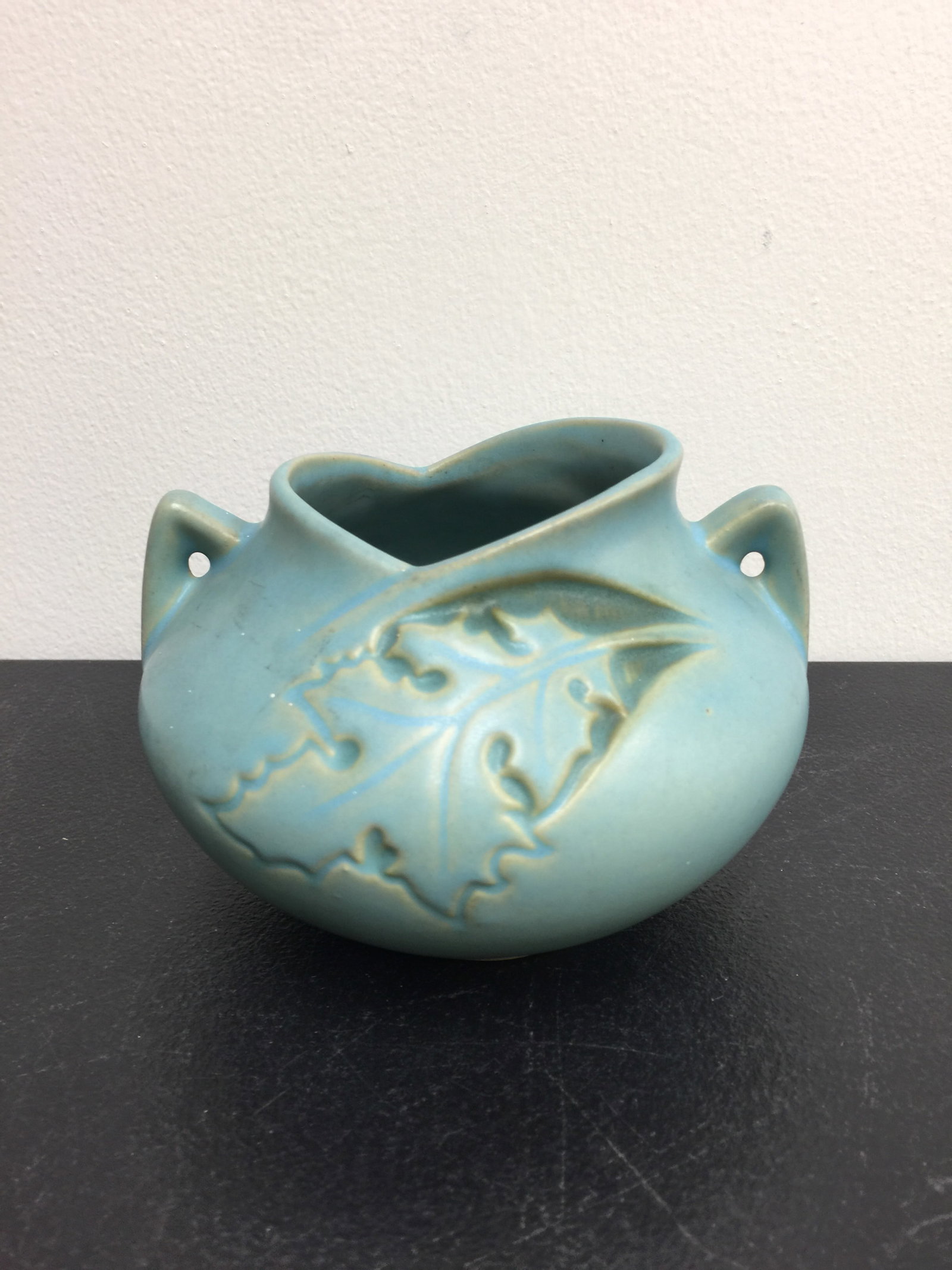 Roseville Silhouette Vase: 4" tall, 741-4"