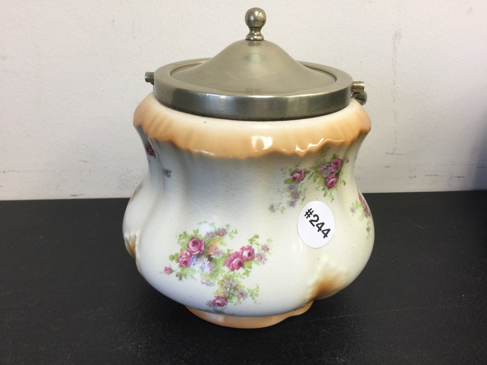 Victorian English Biscuit Jar (1 of 4)
