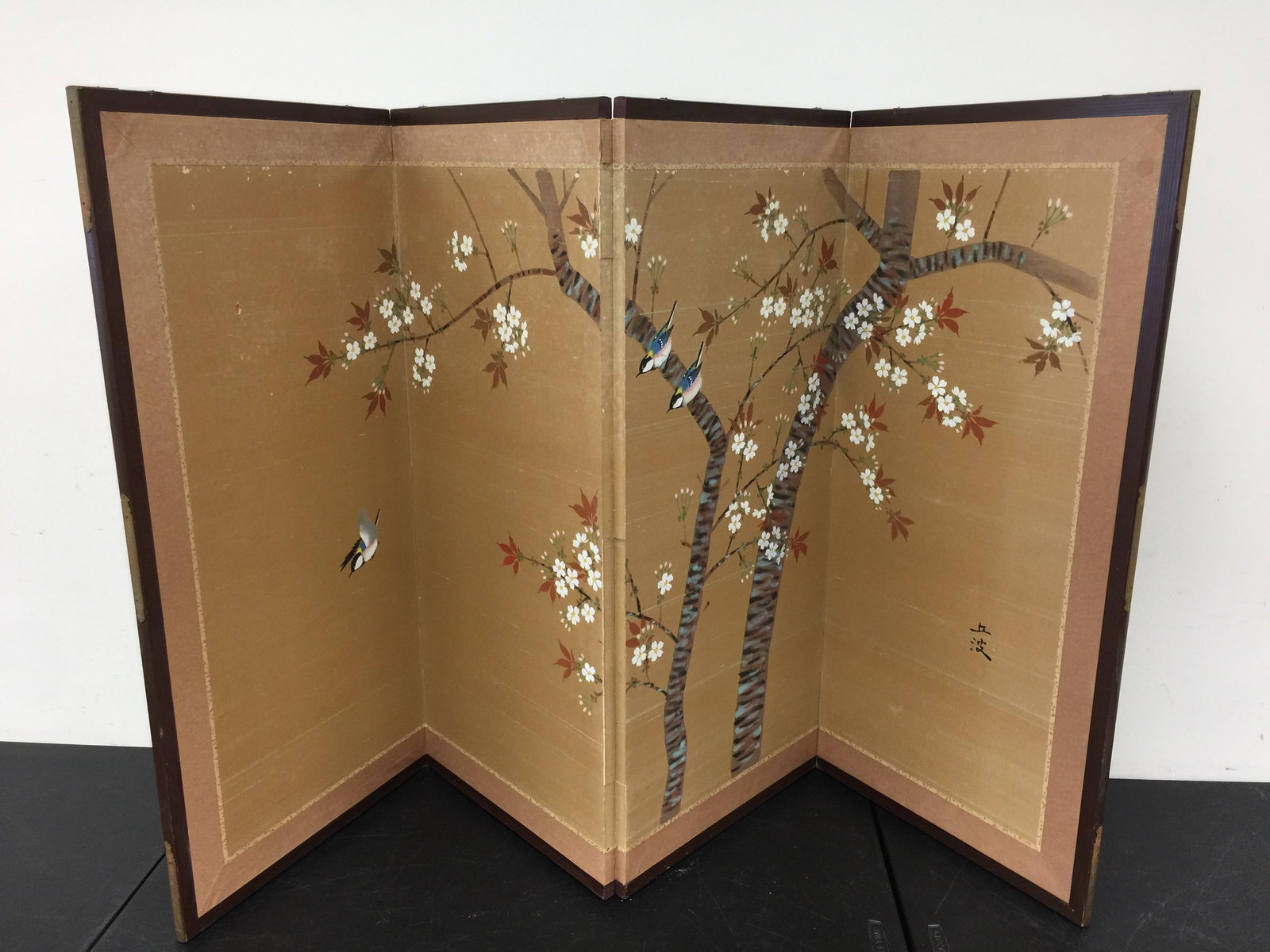 Signed Hand Painted Asian 4 Panel Screen (1 of 5)