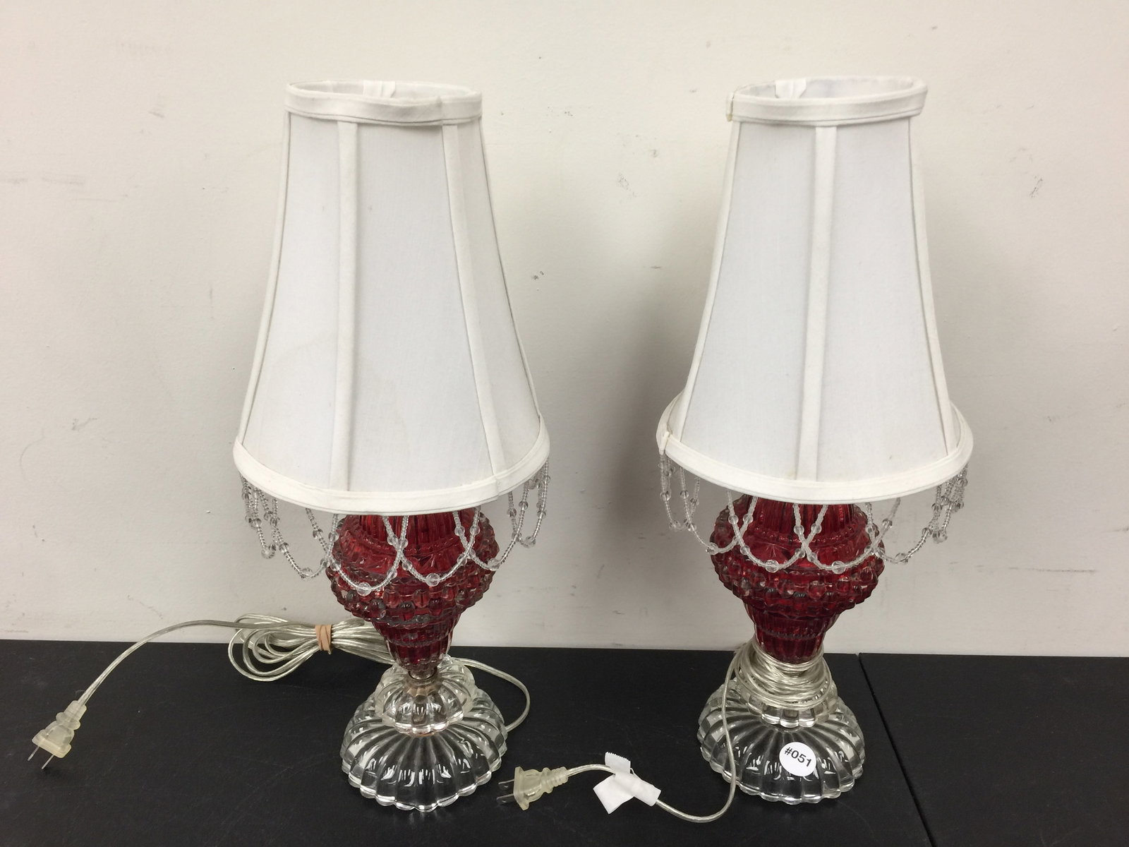 Ruby Two Color Lamps Pair (1 of 3)