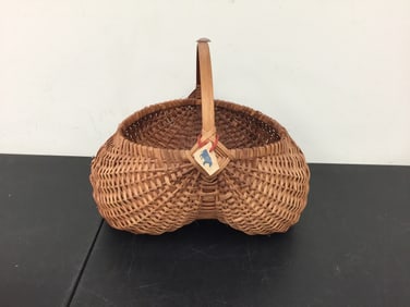 Vintage Buttocks Basket