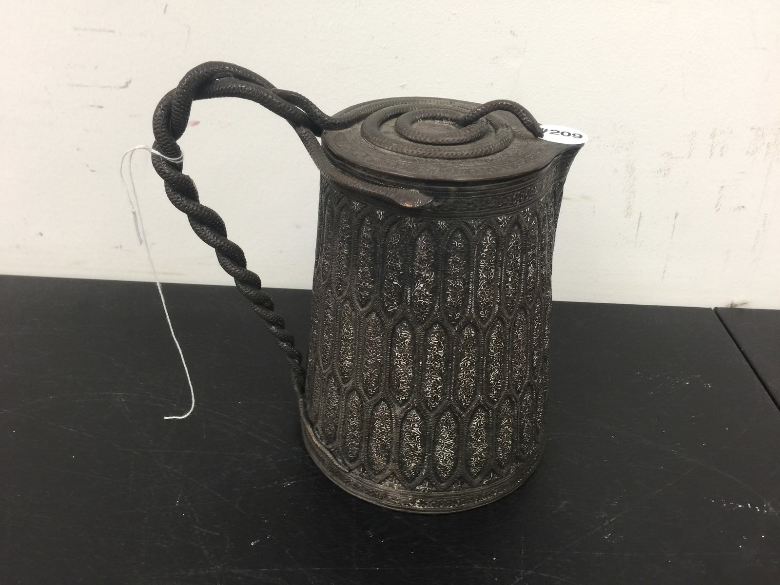 Bronze Tankard (1 of 4)