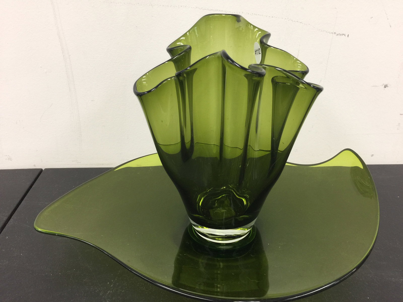 2 Pcs MCM Glass (1 of 3)