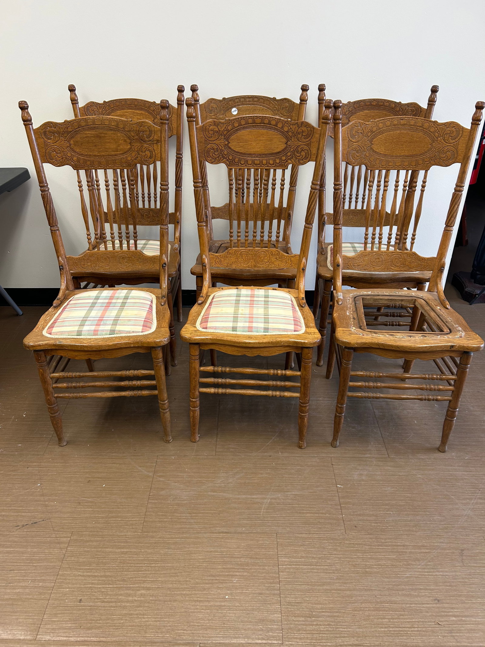 Set of 6 Oak No. 1 Larkin Chairs: 18" x 16" x 43".