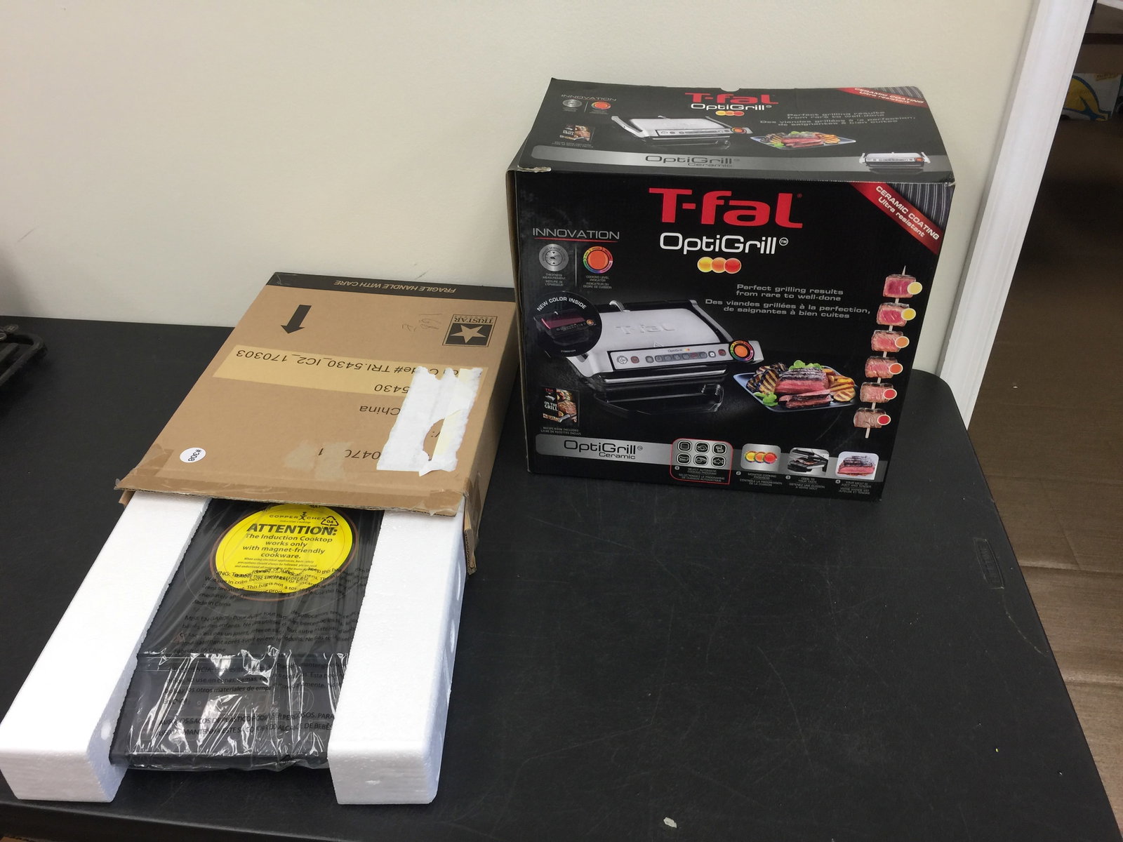 2 Cooking Devices: Includes T-Fal Optigrill & a copper chef cooktop.