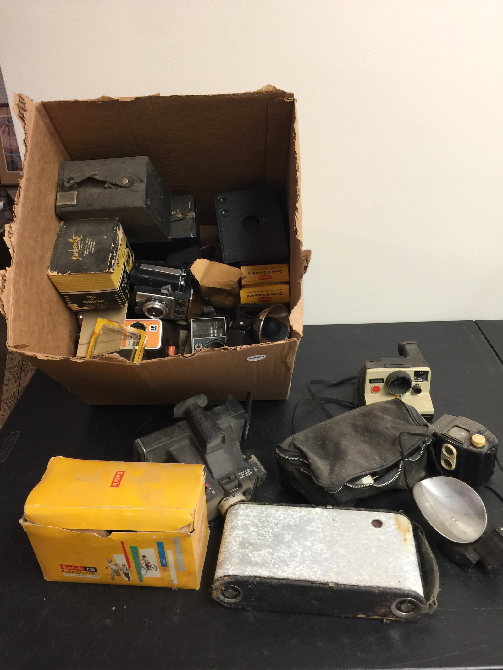 Vintage Camera Lot (1 of 6)