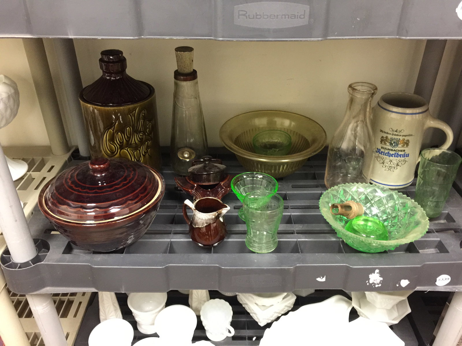Pottery & Glass (1 of 4)