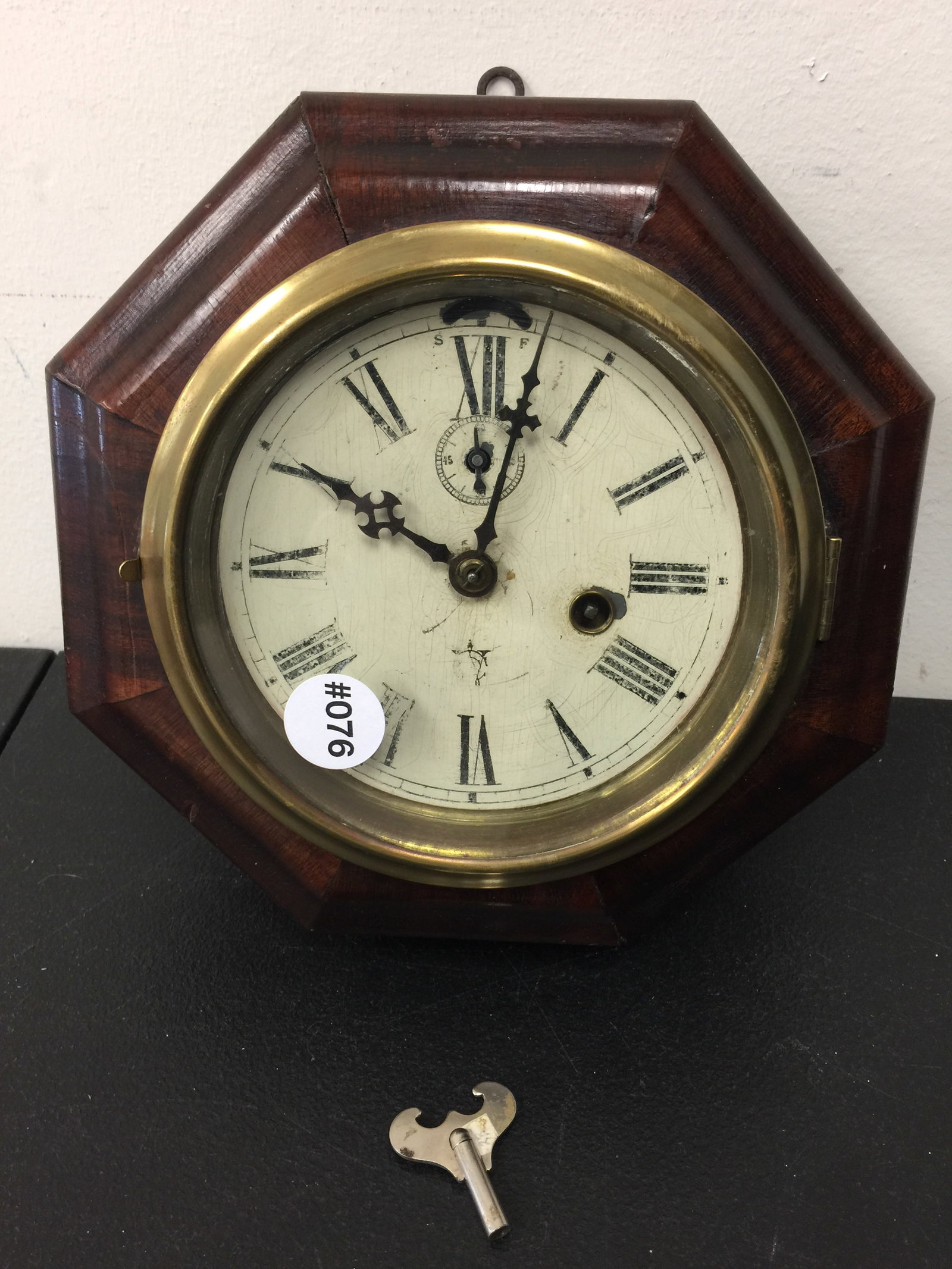 Waterbury Lever Clock (1 of 5)