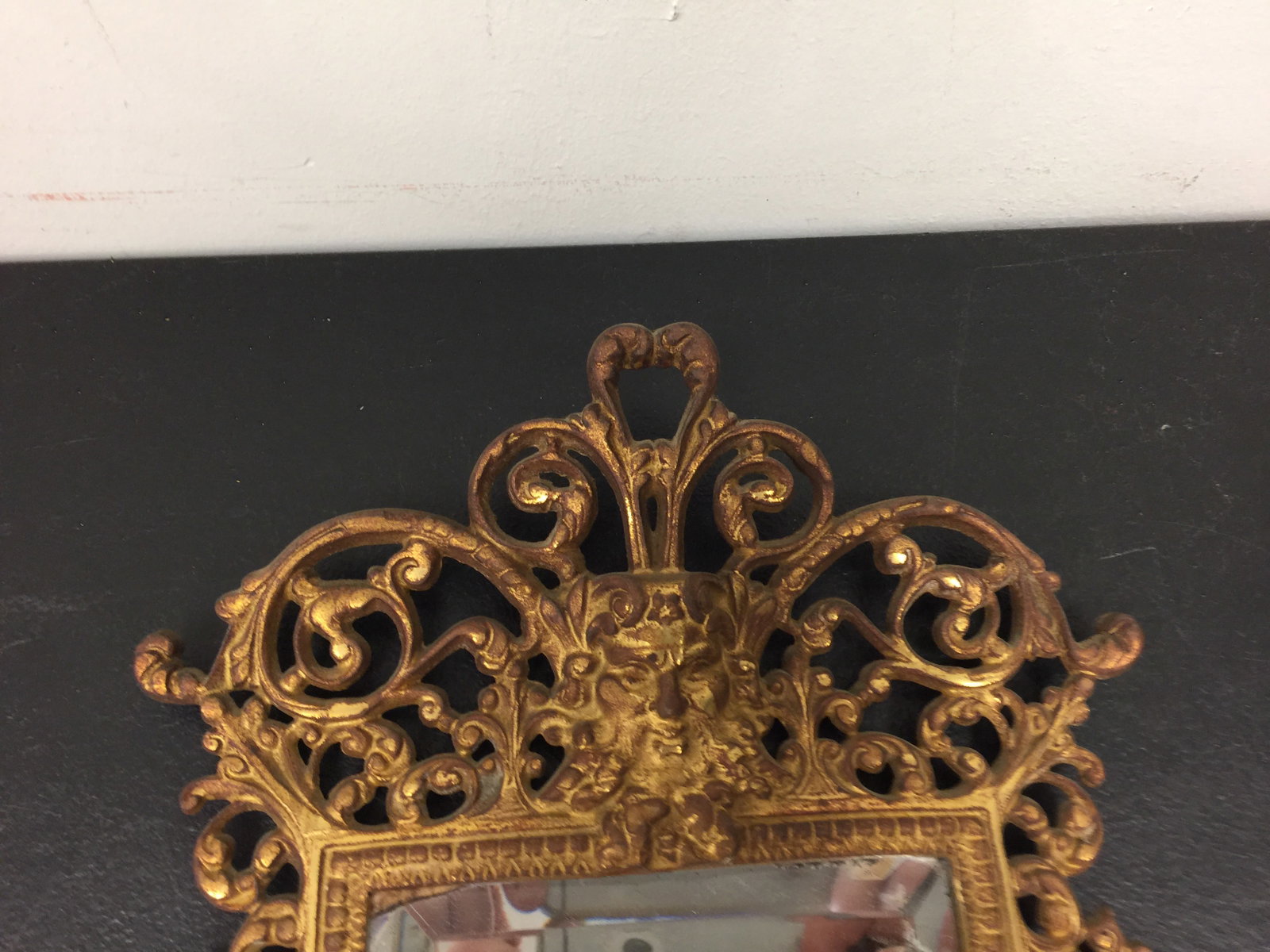 2 Antique Iron Frames - 3