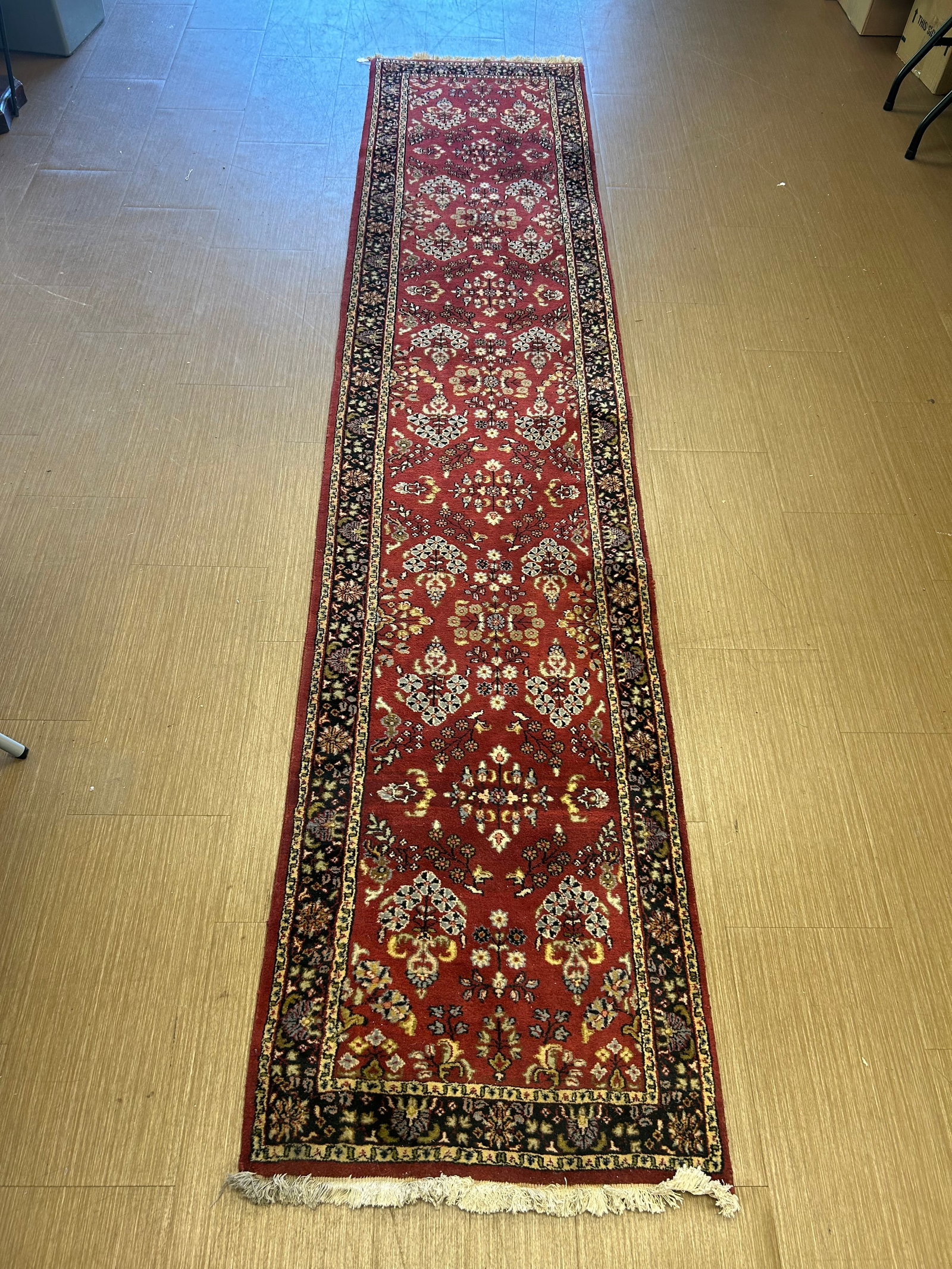 Oriental Runner: 30" x 144"