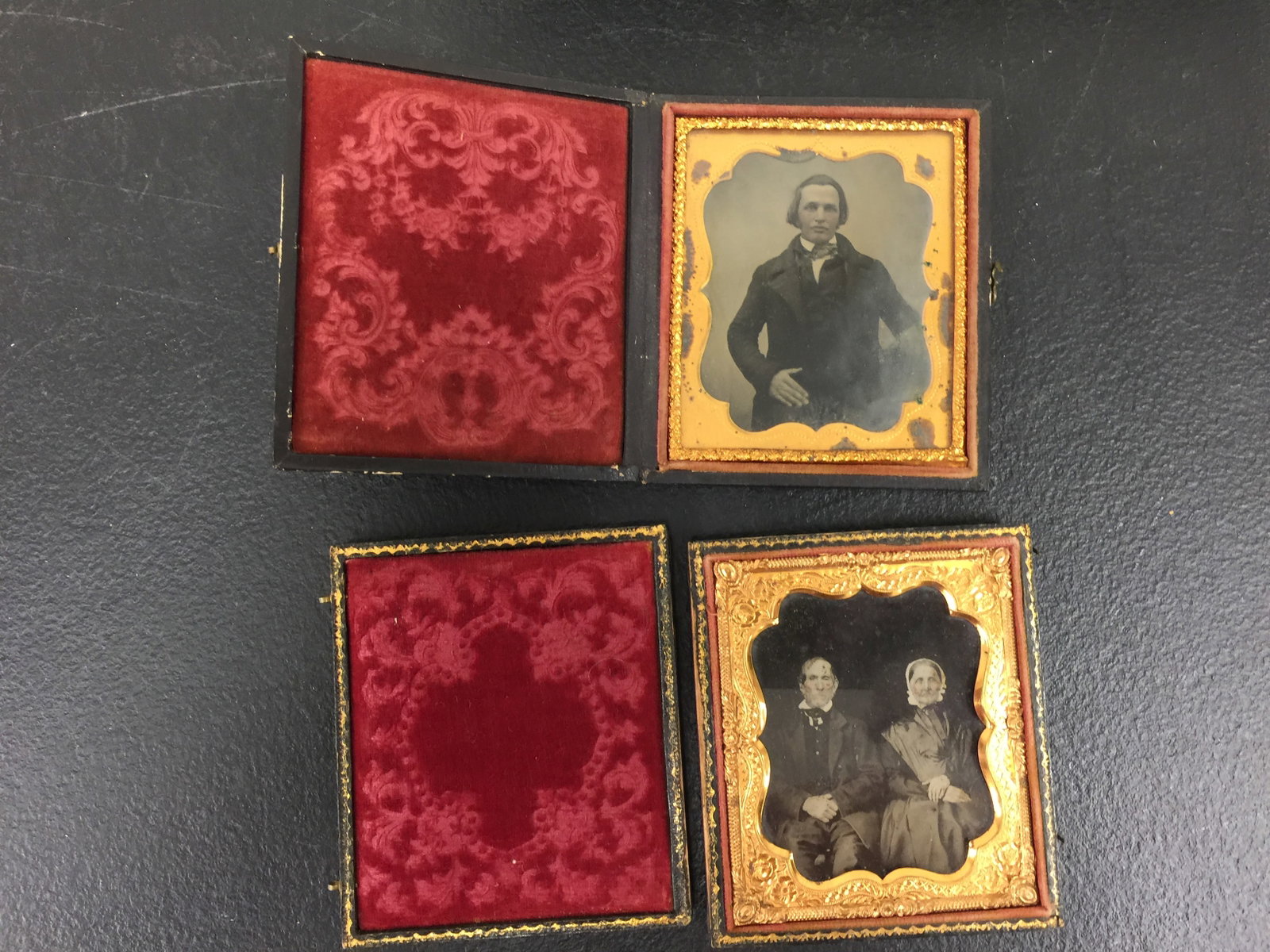 2 Antique Tintypes (1 of 4)