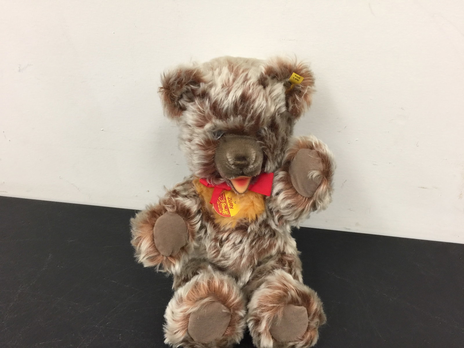Steiff Zotty Bear (1 of 3)