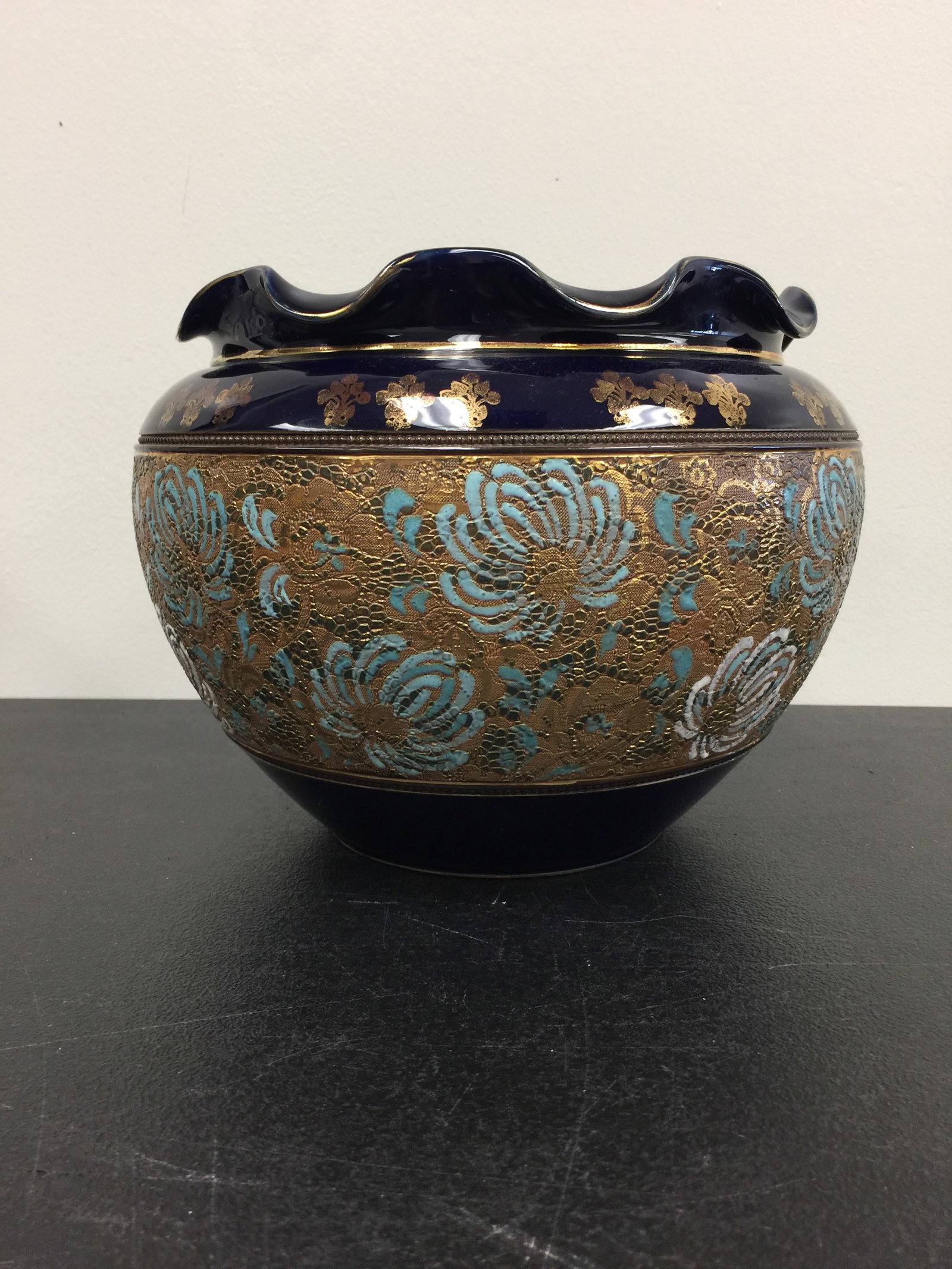 Antique Royal Doulton Jardiniere (1 of 5)