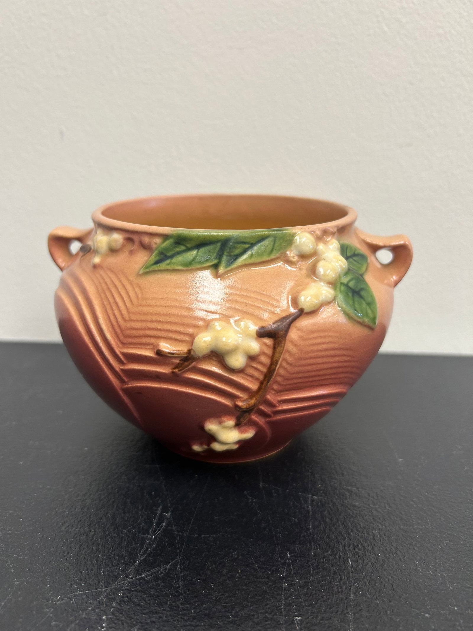 Roseville Snowberry Jardiniere: 1J-4, 6 1/2" wide