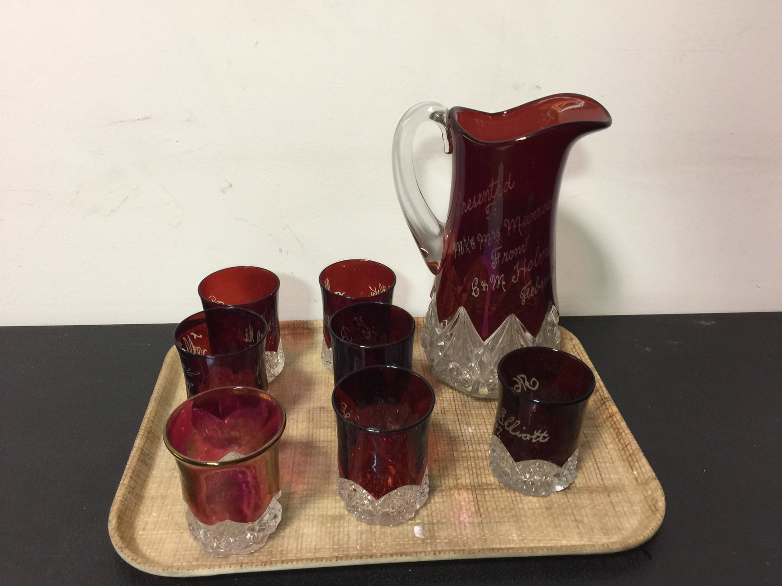 Souvenir Glass Water Set (1 of 4)