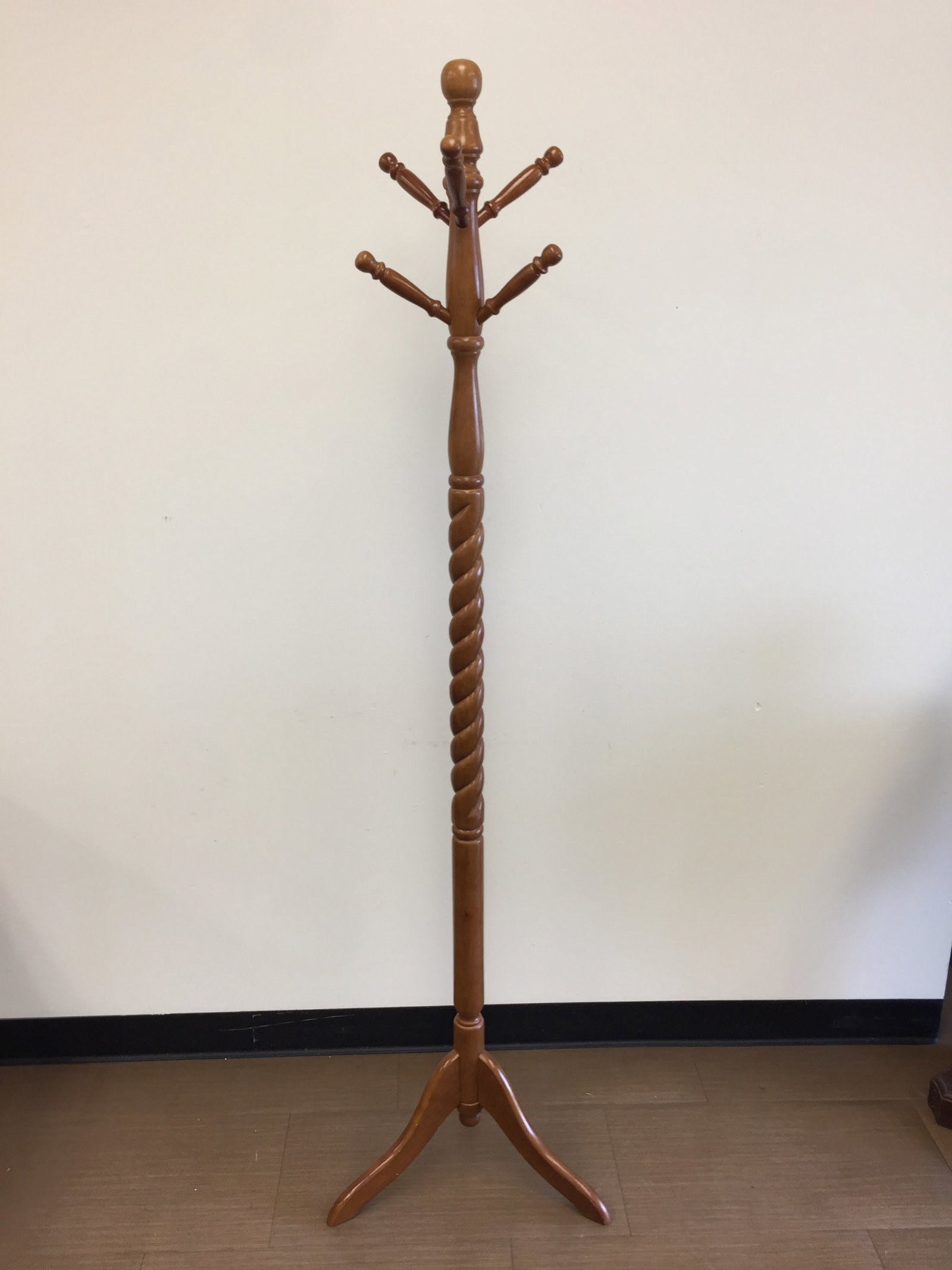 Clothes Tree (1 of 2)