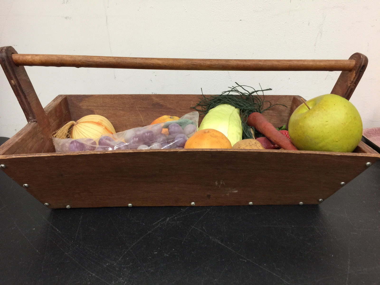 Vintage Wooden Carrier (1 of 4)