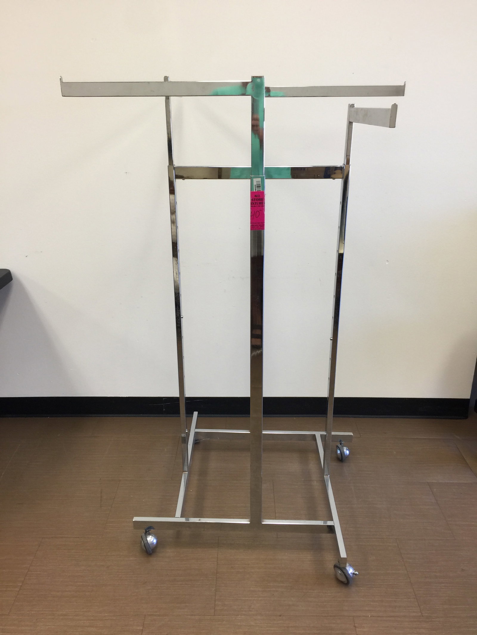 Chrome Rack: adjustable arms, base 48"x28".