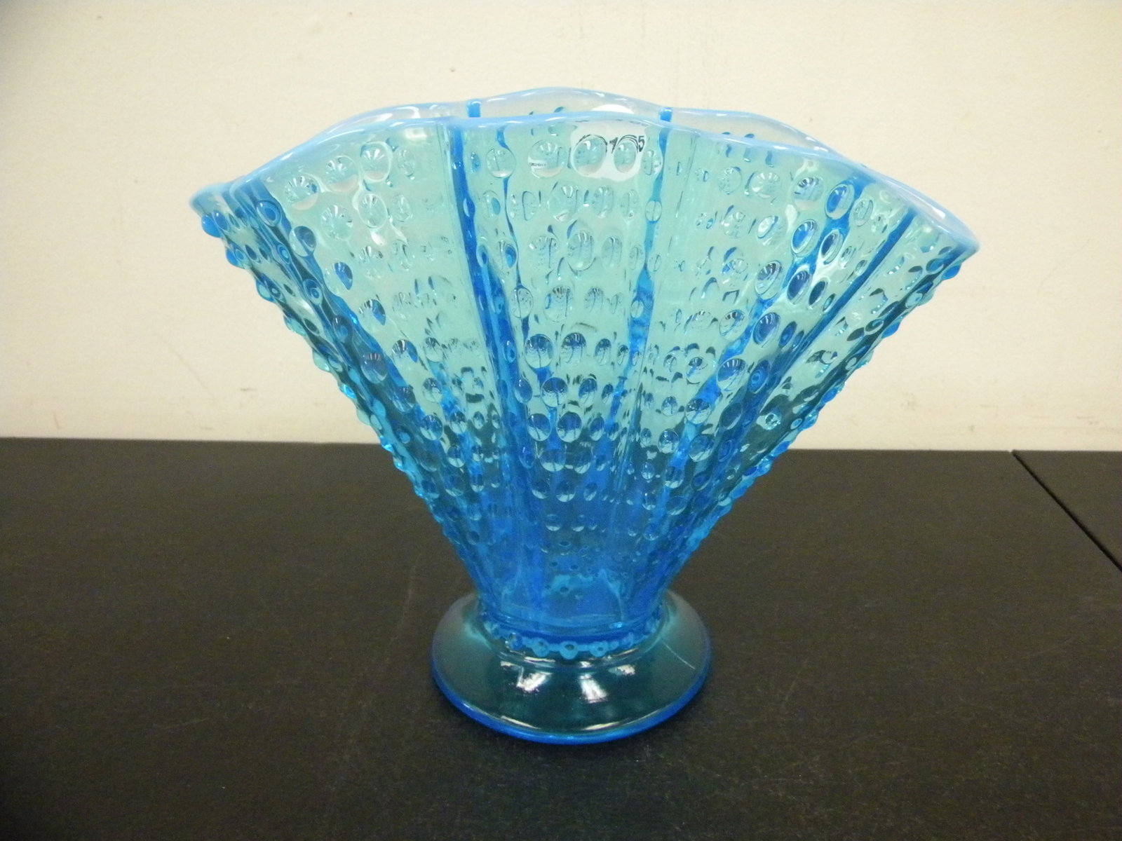 Fenton Hobnail Opalescent Fan Vase: 8".
