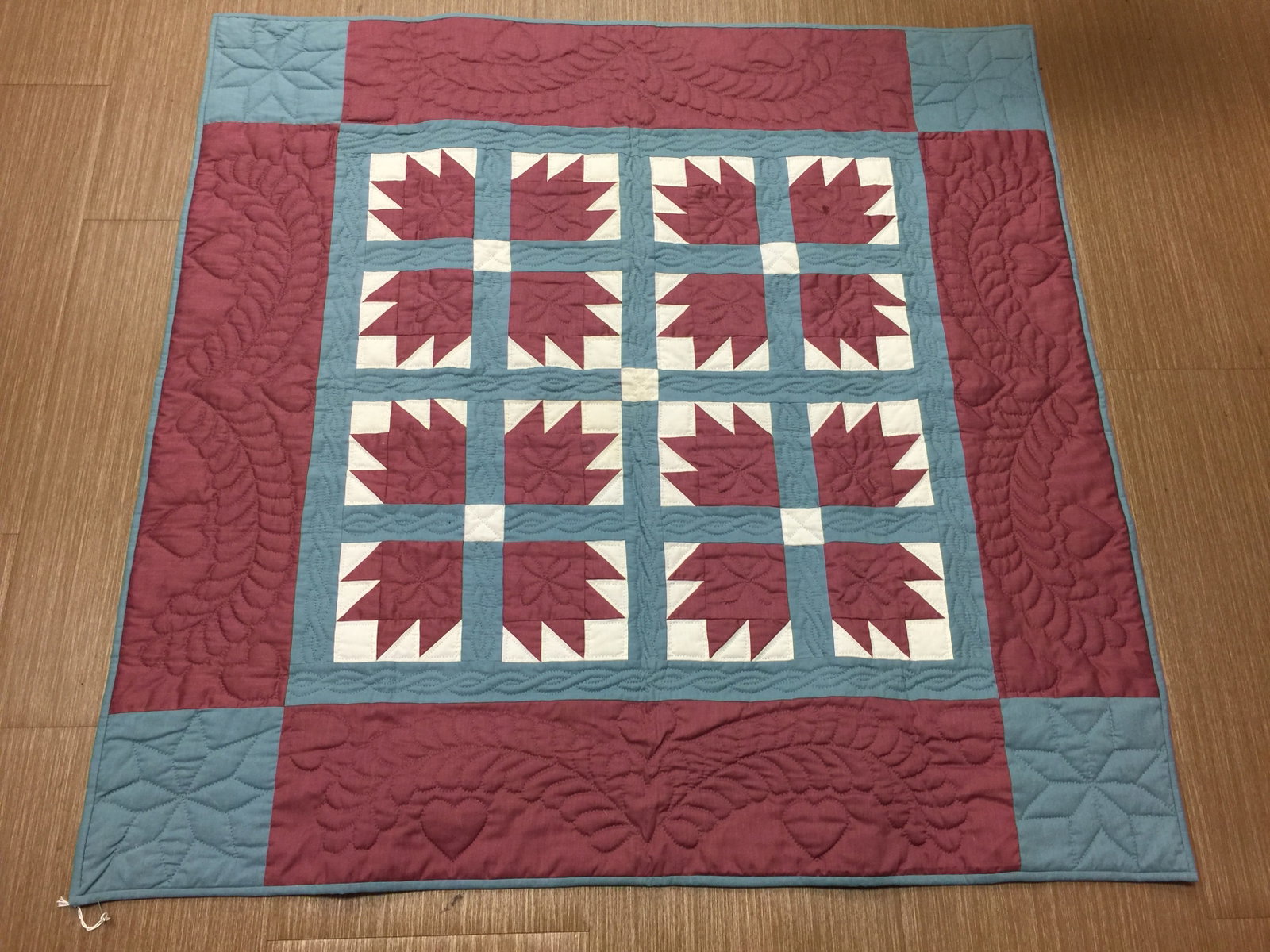 Crib Quilt (1 of 4)