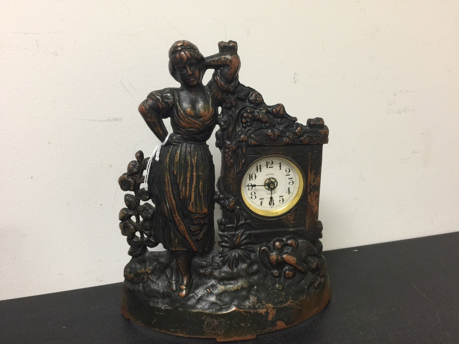 Cast Iron Clock (1 of 5)