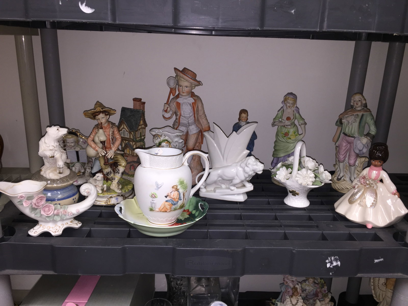 Bisque Figurines & More: Decorative pcs.