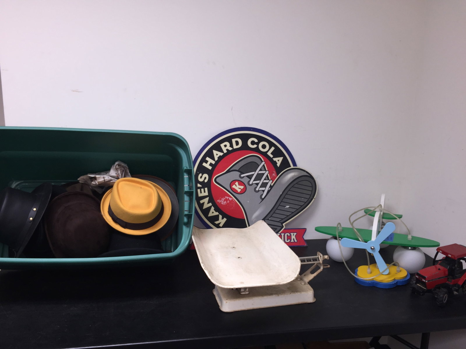 Mixed Lot: childs toys and more.