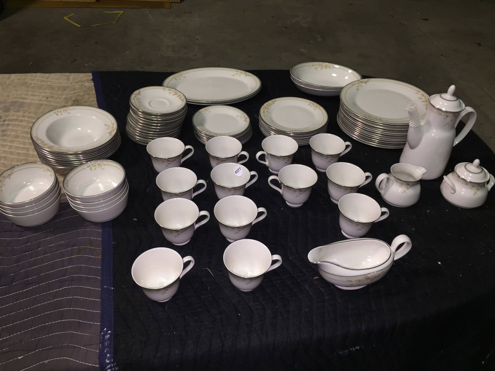 Set of Royal Doulton Fascination China (1 of 7)