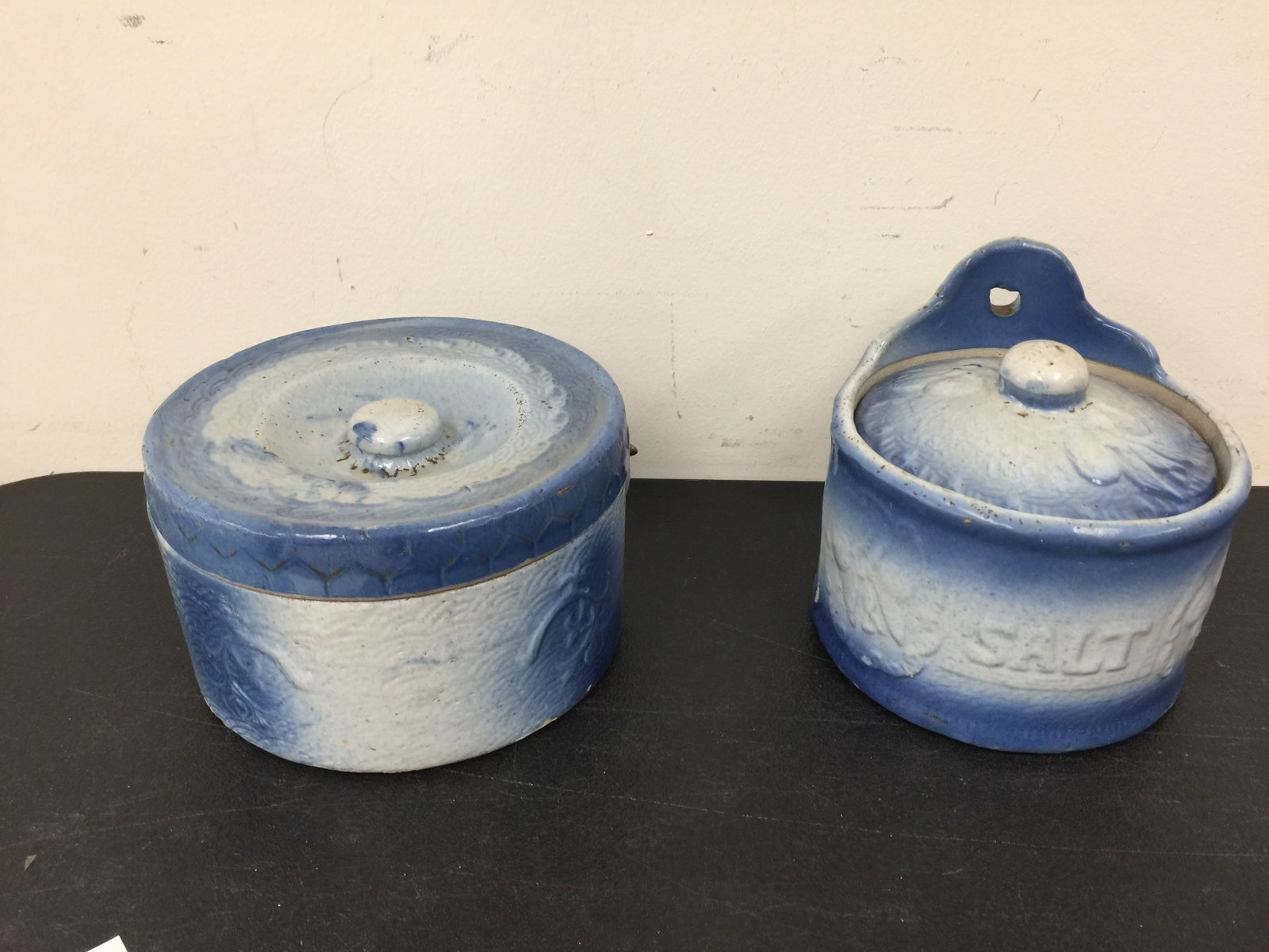 2 Stoneware Pcs: Salt crock & lidded crock. Largest 7".