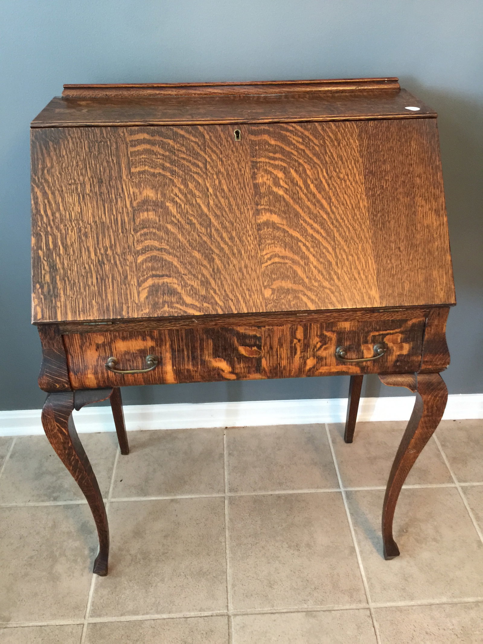 Oak Ladies Writing Desk: 27"x16"x39".