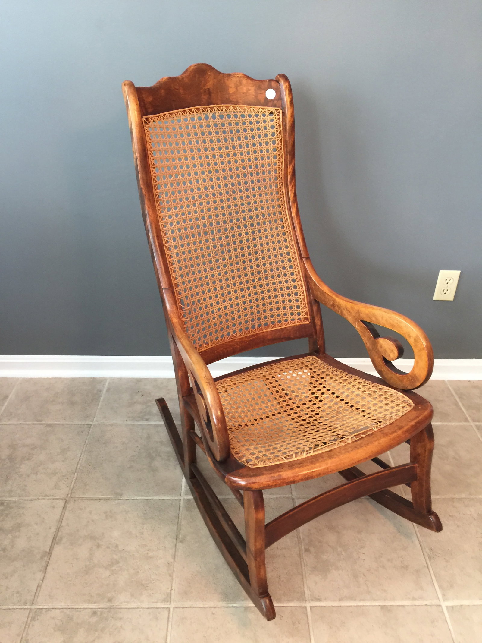 Bentwood and Wicker Rocker: 32"x22"x41".