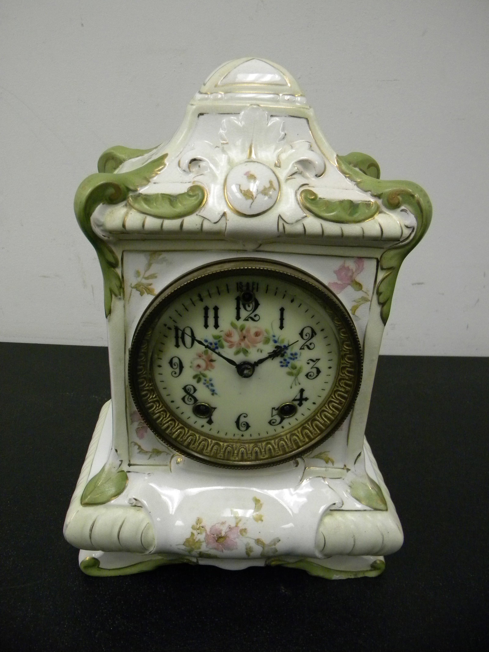 China Case Clock (1 of 4)