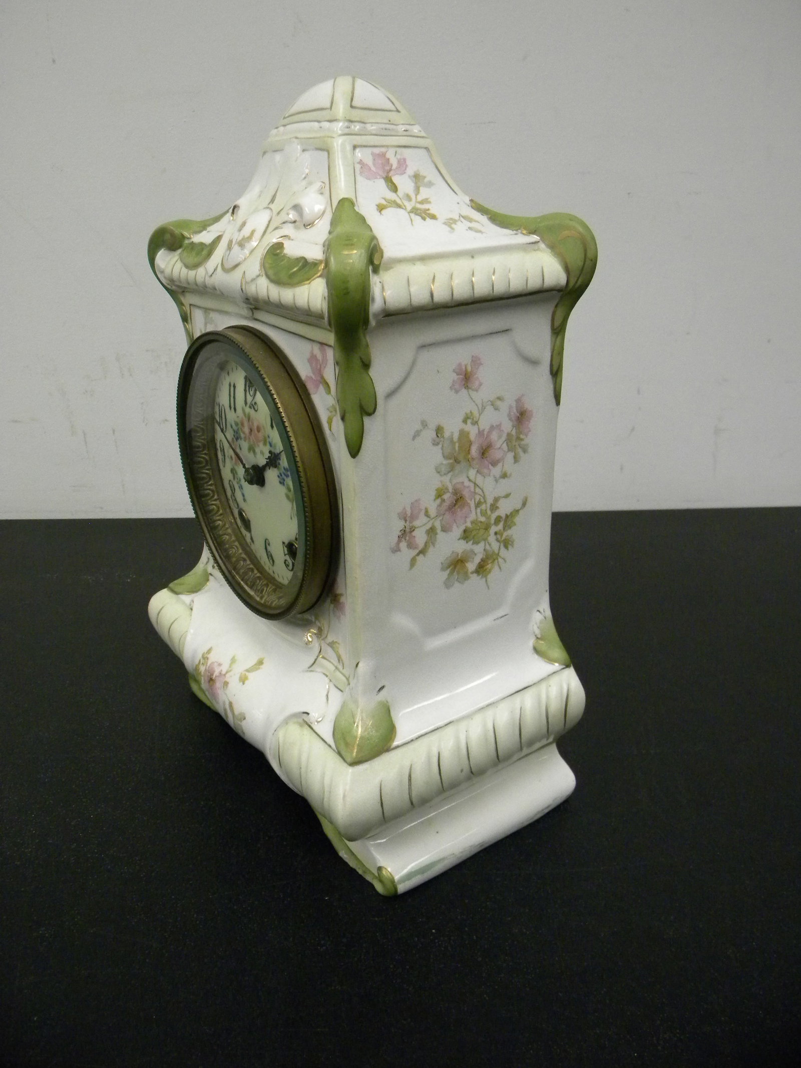 China Case Clock - 4