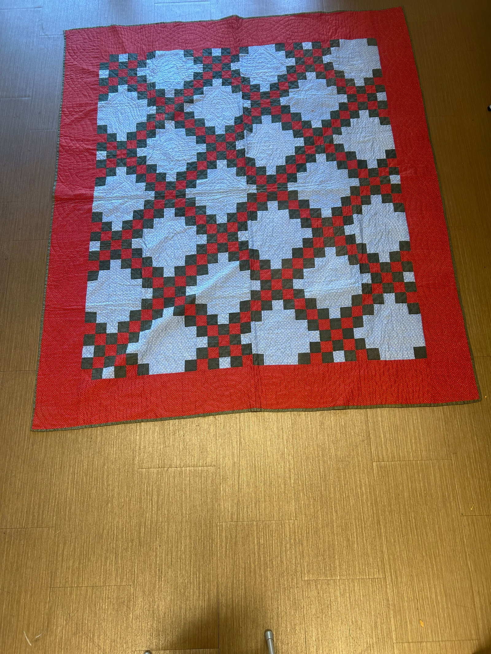 Antique Quilt (1 of 4)