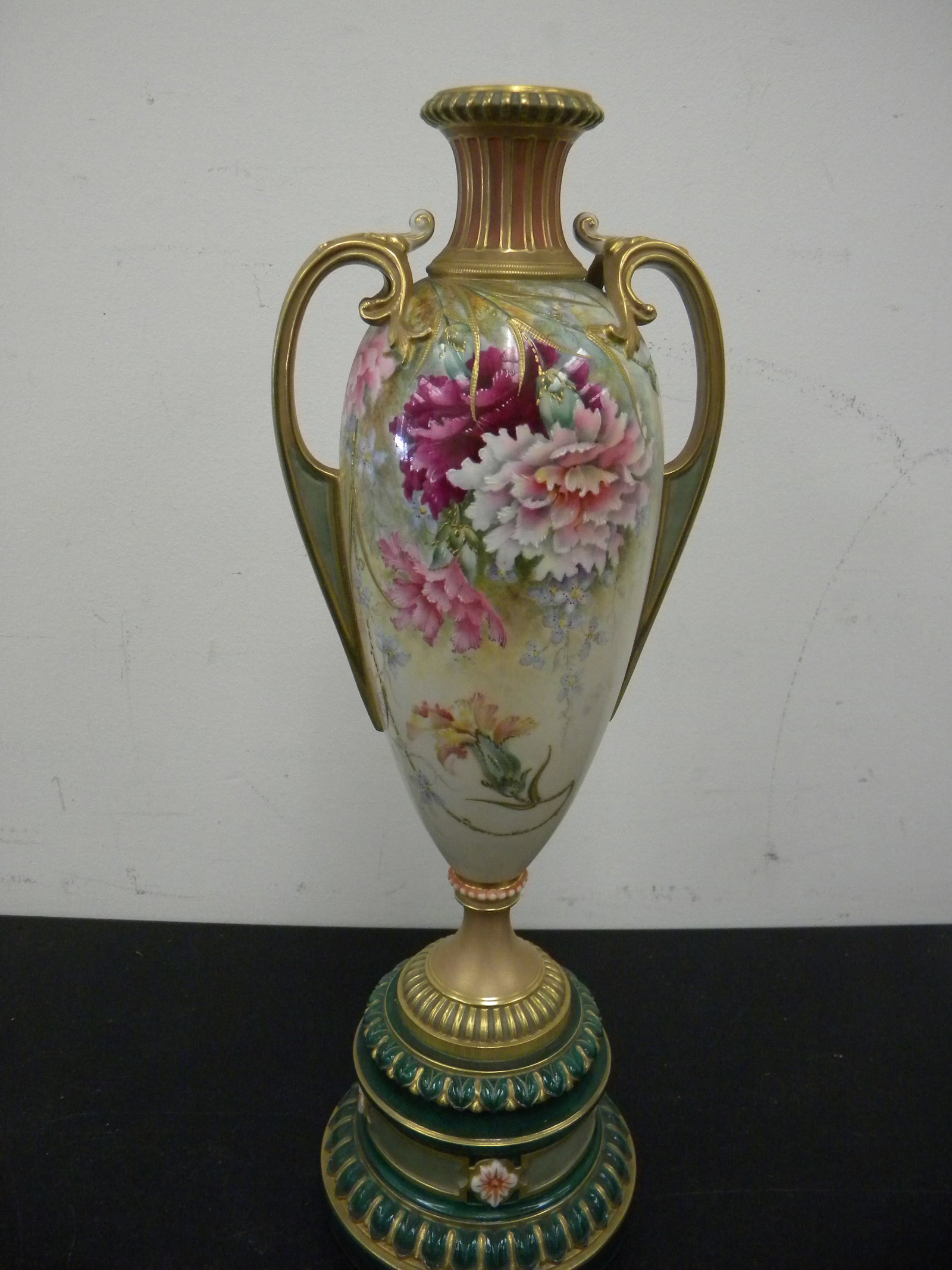 Royal Worcester Porcelain Urn (1 of 3)