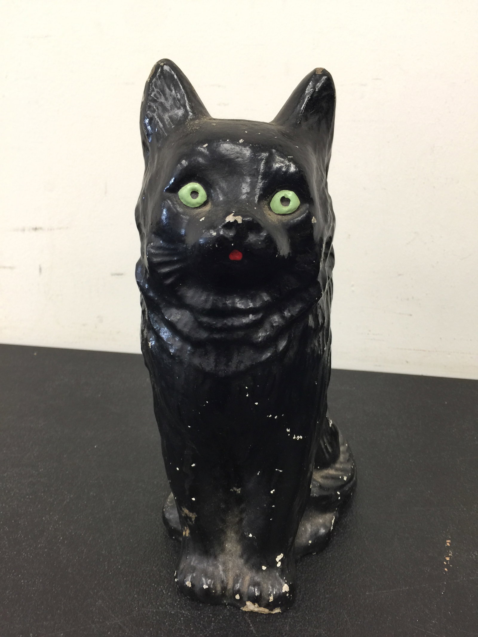 Concrete Black Cat: 12".