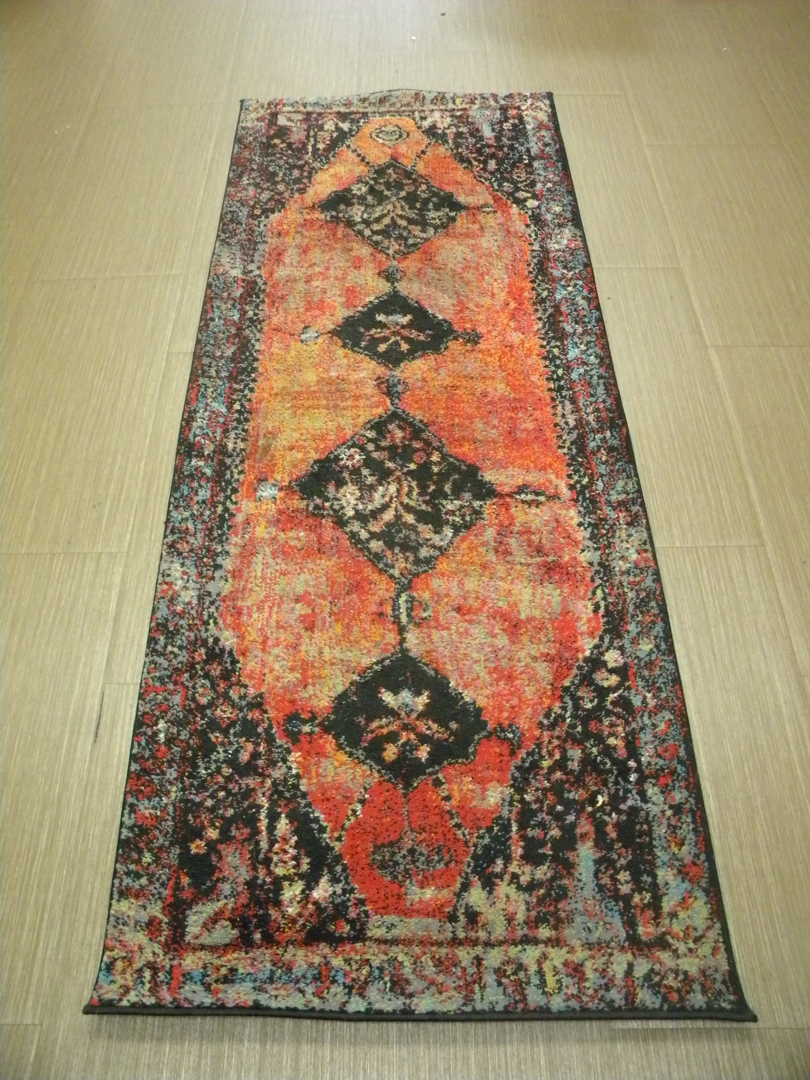 Safavieh Runner: has label, 28"x70".